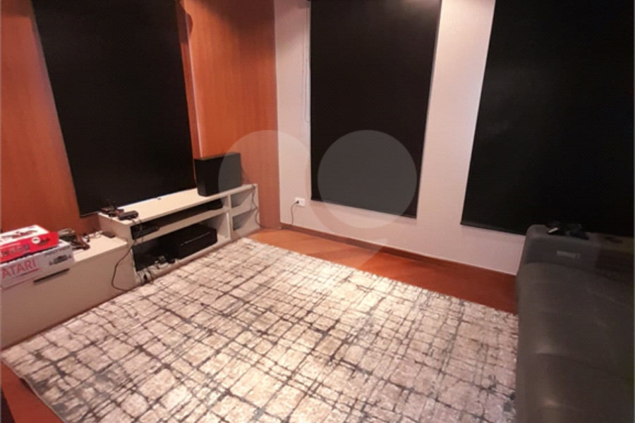 3 AMPLAS SUITES MAIS ECRITORIO MUITO VERDE E AMPLO QUINTAL