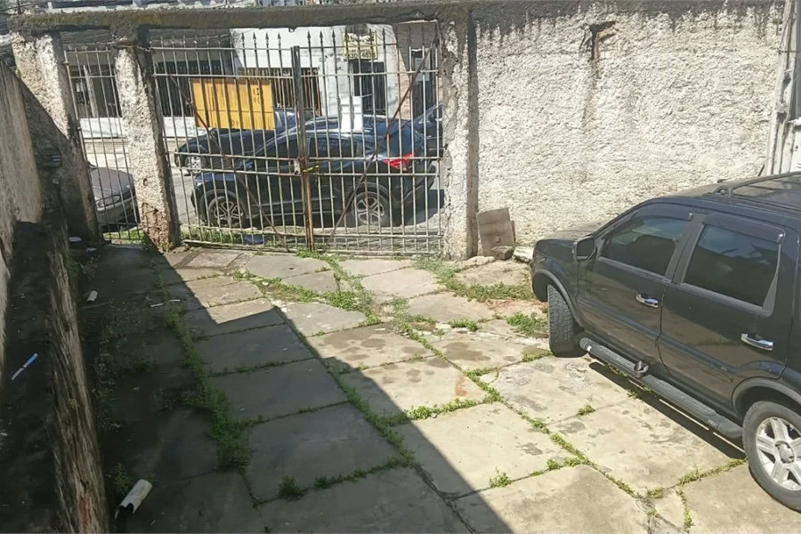 OPORTUNIDADE! ÓTIMO PARA INVESTIDOR. TERRENO 307 M²- Proximidade JABAQUARA