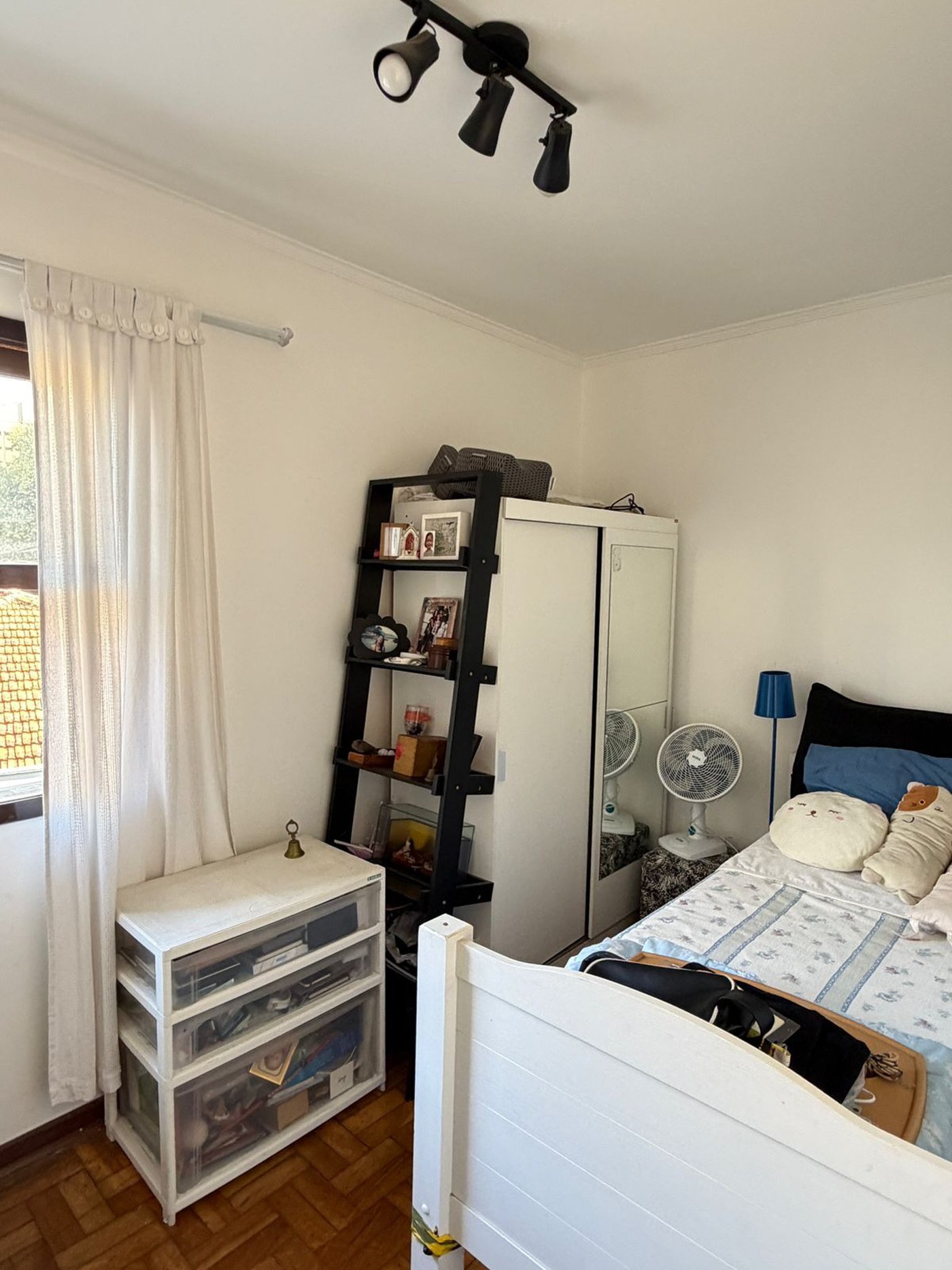 Casa para venda em Jardim Peri Peri com 3 quartos, sendo 1 suíte, 149m²