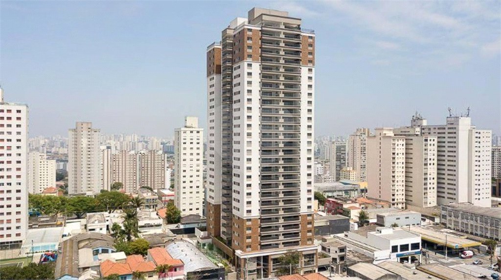 Apto com 159m² área útil com 3 suítes 2 vagas varanda gourmet e lazer completo.