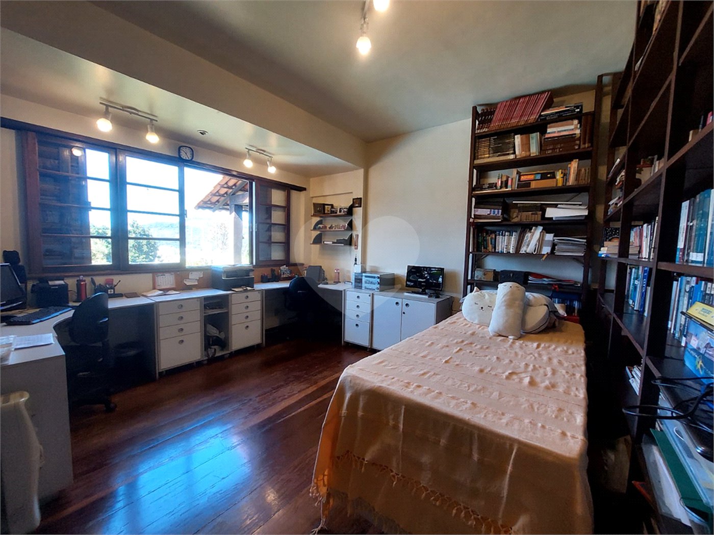 Casa à venda com 3 quartos, sendo 1 suíte, em Botafogo, Rio de Janeiro, RJ