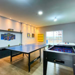 Apartamento com 2 dormitórios para alugar, 76 m² por R$ 7.000,00/mês - Gonzaga - Santos/SP