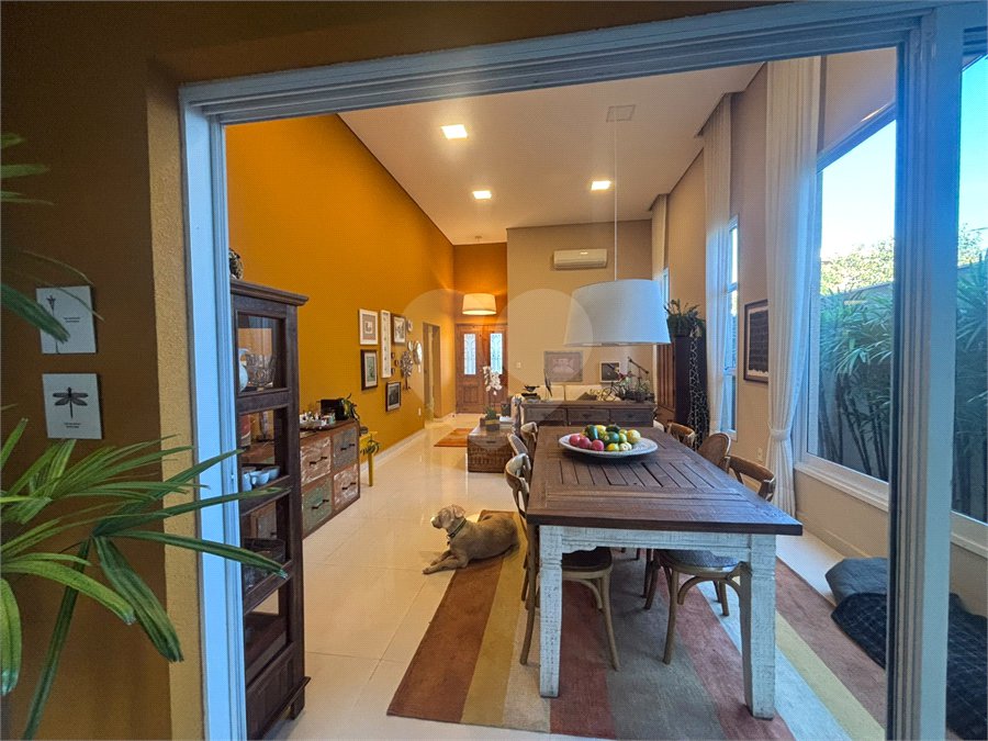 Casa à venda com 3 suítes no condomínio Residencial Chácara Ondina, Sorocaba - SP