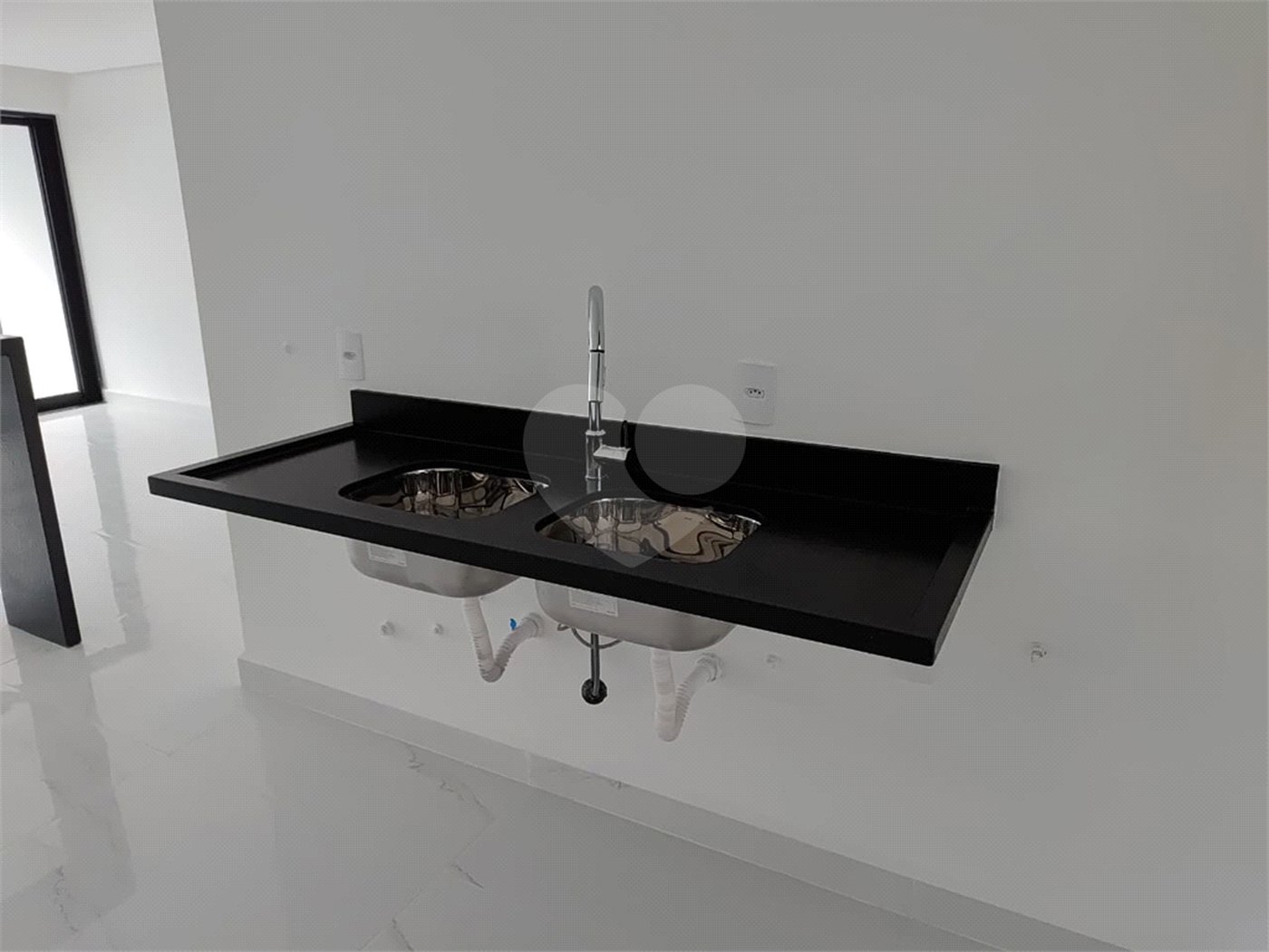 Apartamento à venda com 3 suítes em Parque Campolim, Sorocaba, SP
