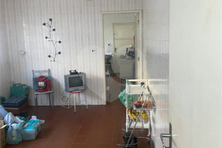 Sobrado à venda ou para alugar com 3 quartos, sendo 1 suíte, em Vila Carrão, São Paulo, SP
