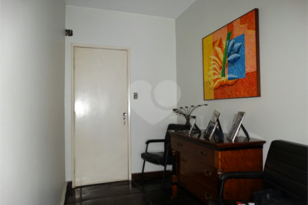 Apartamento à venda com 3 quartos, sendo 1 suíte, em Pinheiros, São Paulo, SP