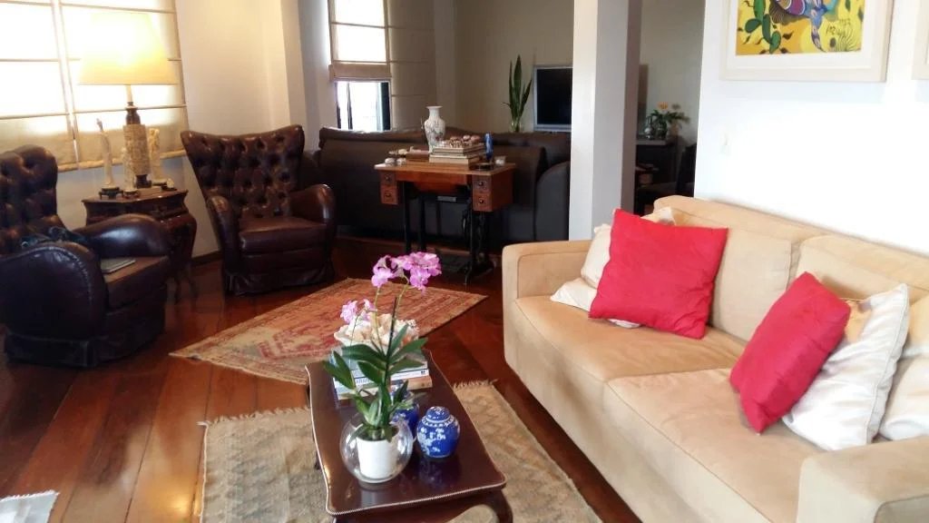 Apartamento à venda com 3 quartos, sendo 2 suítes,  em Jardim Parque Morumbi, São Paulo, SP