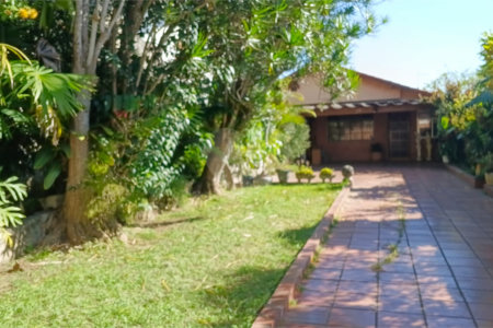 Casa Térrea à venda com 3 quartos em Interlagos, São Paulo, SP