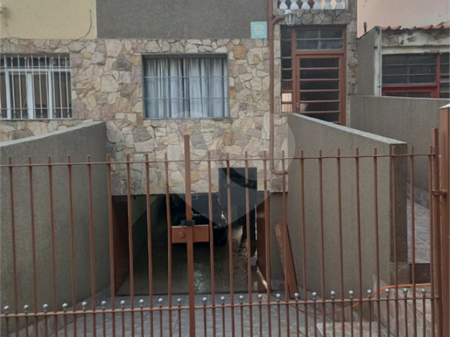 Sobrado à venda com 3 quartos em Jardim Peri, São Paulo, SP