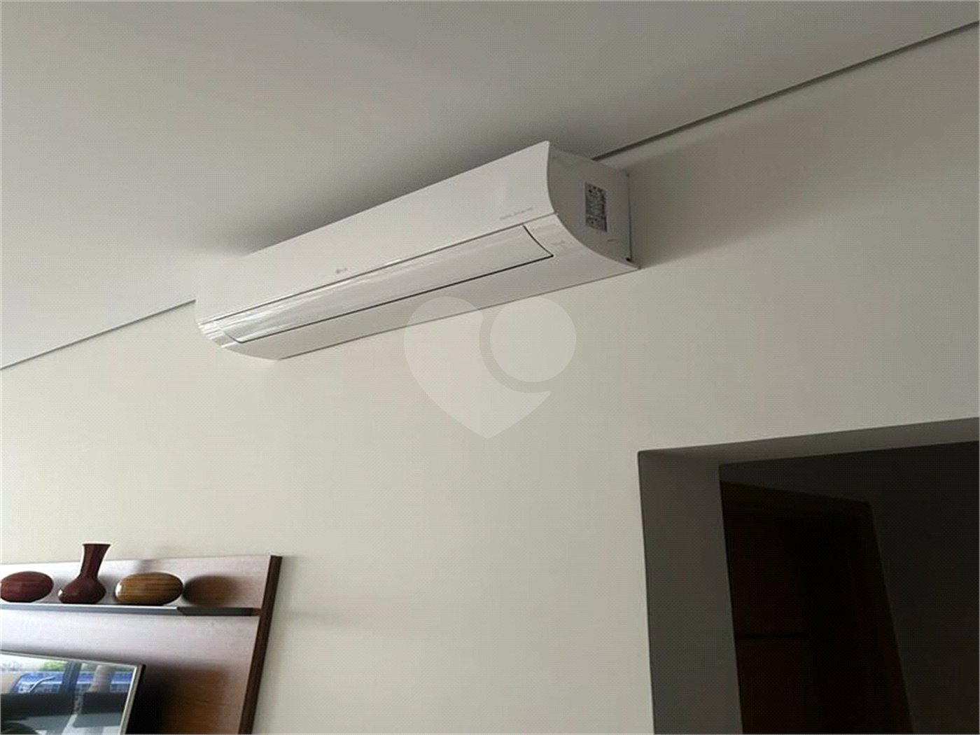 Casa à venda com 3 suítes no condomínio Jardim Residencial Dona Maria José, Indaiatuba - SP