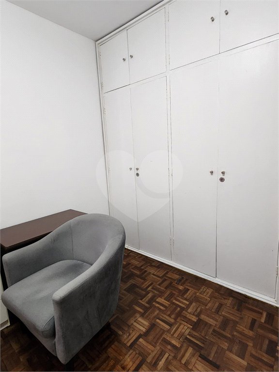 Apartamento à venda com 3 quartos, sendo 1 suíte, em Jardim Paulista, São Paulo, SP