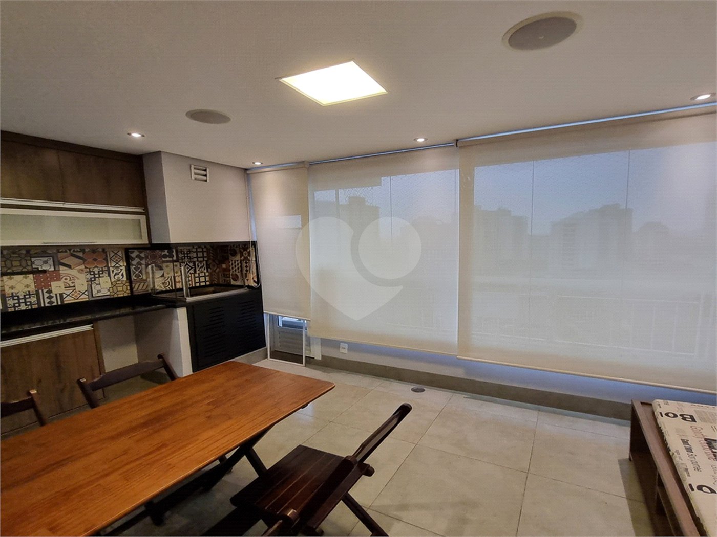 Apartamento à venda com 2 quartos, sendo 1 suíte, em Santa Teresinha, São Paulo, SP
