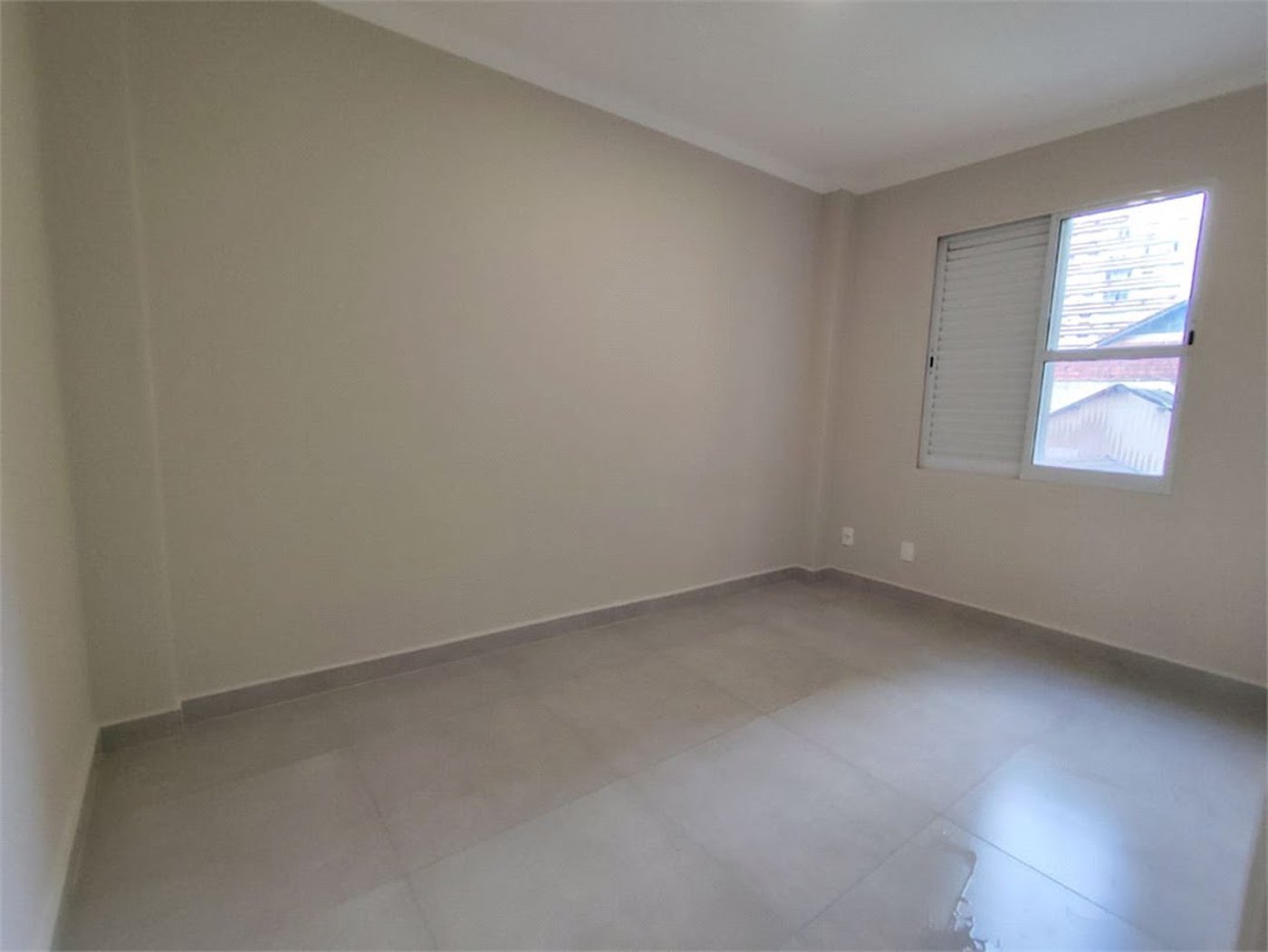 Apartamento com 2 dormitórios à venda, 65 m² por R$ 444.000,00 - Gonzaga - Santos/SP