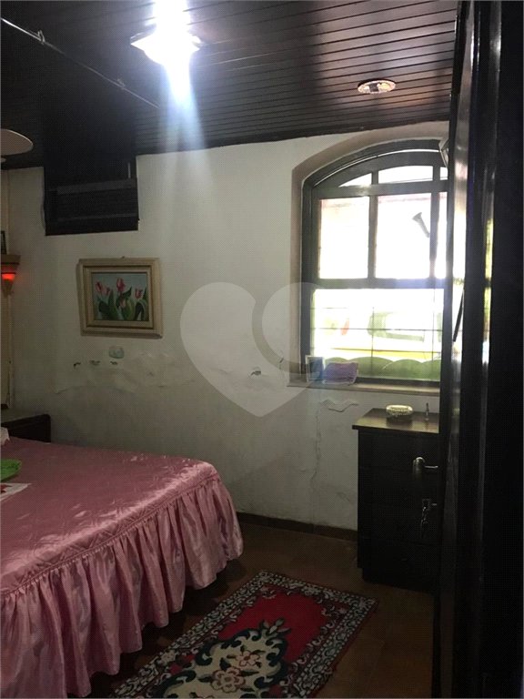 Casa à venda com 4 quartos, sendo 1 suíte, em Senador Vasconcelos, Rio de Janeiro, RJ