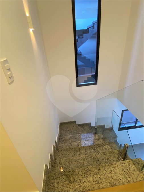 Casa à venda com 3 suítes no condomínio Residencial The Square Village, Cotia - SP