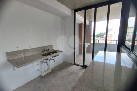 Apartamento à venda com 3 quartos, sendo 1 suíte, em Perdizes, São Paulo, SP