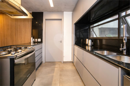 Apartamento à venda com 4 suítes em Itaim Bibi, São Paulo, SP