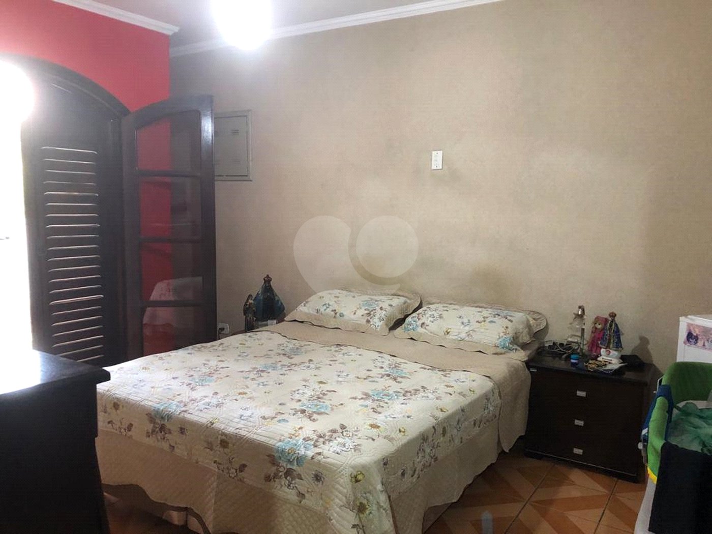Sobrado à venda com 5 quartos, sendo 2 suítes, em Vila Maria Alta, São Paulo, SP
