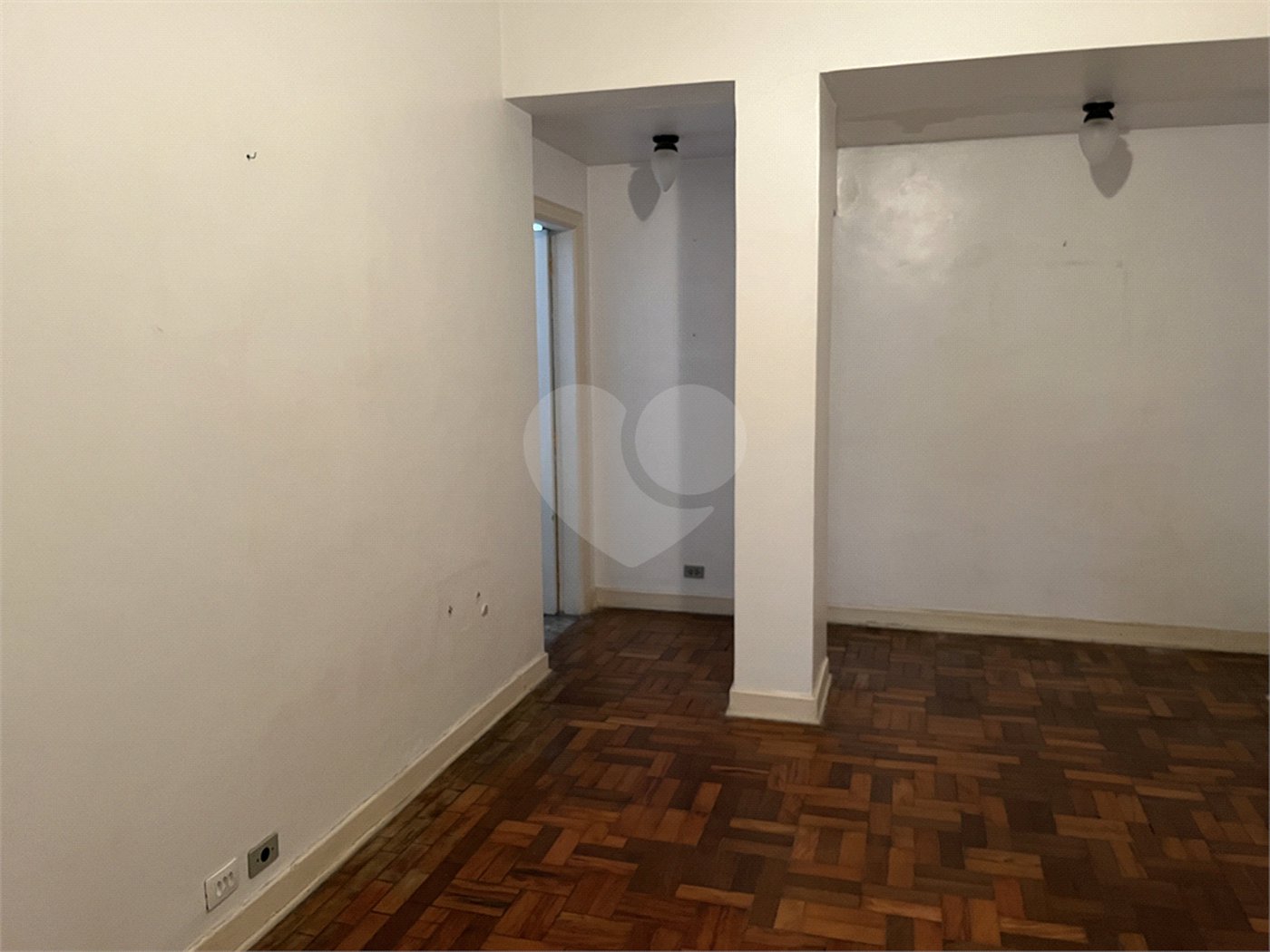 Sobrado à venda com 4 quartos, sendo 1 suíte, em Liberdade, São Paulo, SP