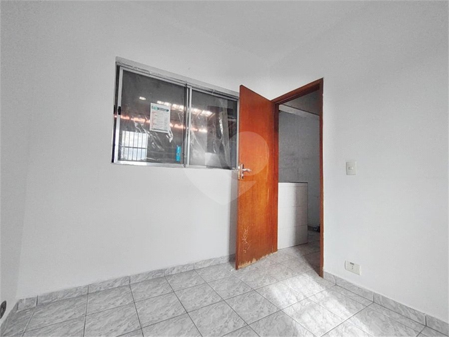 Sobrado à venda com 3 quartos, sendo 1 suíte, em Vila Pedra Branca, São Paulo, SP