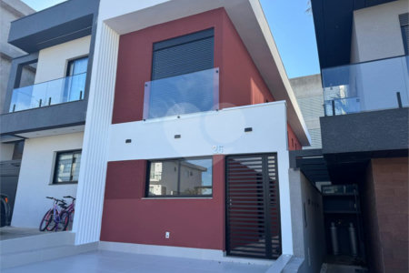 Casa à venda com 3 suítes no condomínio Residencial The Square Village, Cotia - SP