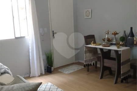 Apartamento à venda com 2 quartos em Parque Santana, Mogi das Cruzes, SP