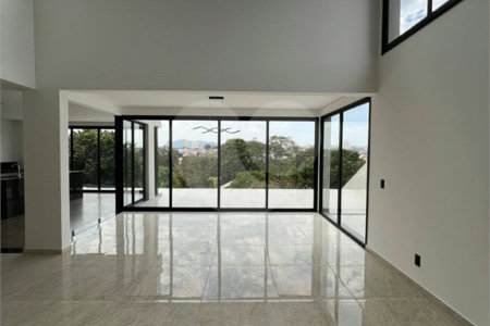Casa à venda com 3 suítes no condomínio Spazio Design, Bragança Paulista - SP
