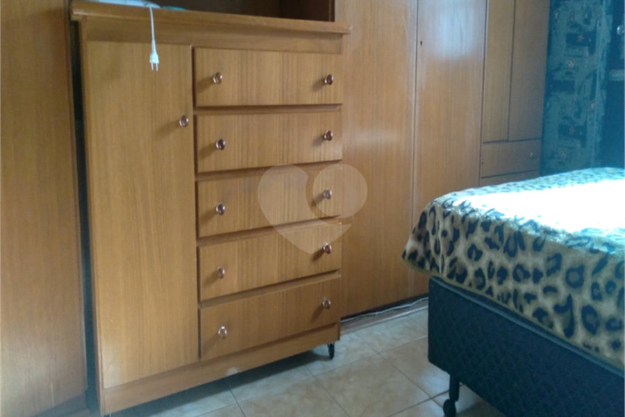 Sobrado à venda com 3 quartos, sendo 1 suíte, em Santa Teresinha, São Paulo, SP