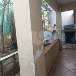 Sobrado à venda com 6 quartos em Jardim Peri, São Paulo, SP