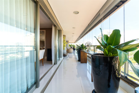 Apartamento à venda com 4 quartos, sendo 3 suítes,  em Campo Belo, São Paulo, SP