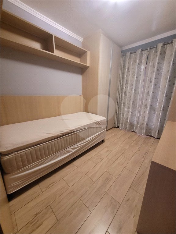 Casa para alugar com 5 quartos, sendo 2 suítes,  no condomínio Alpes de Caieiras, Caieiras - SP