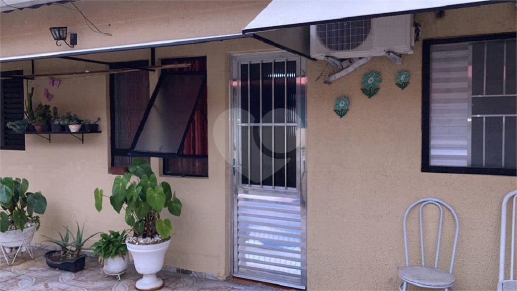 Casa à venda com 3 quartos em Morro do Algodão, Caraguatatuba, SP