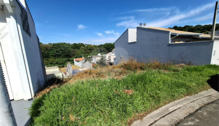 Terreno à venda no condomínio Residencial Quinta das Videiras, Louveira - SP