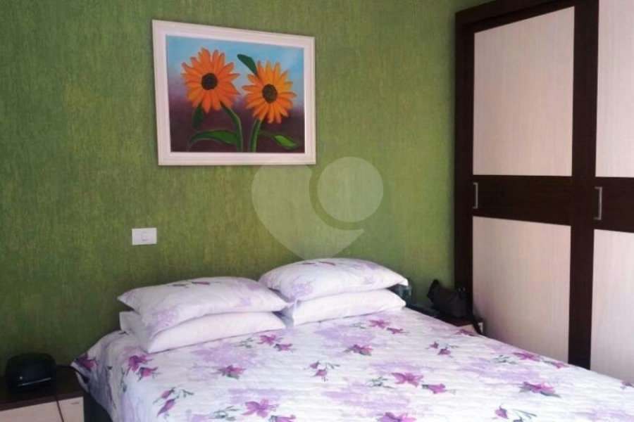Sobrado à venda com 2 quartos, sendo 1 suíte, em Santana, São Paulo, SP