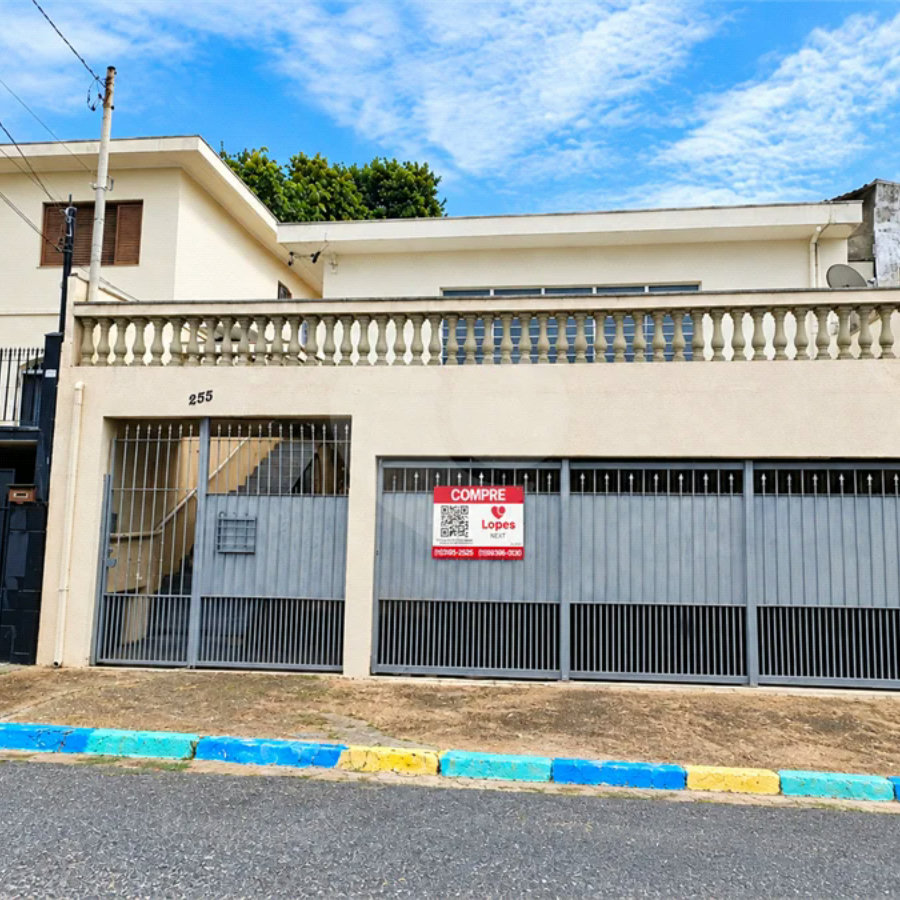 Sobrado à venda com 4 quartos, sendo 1 suíte, em Jardim Bonfiglioli, São Paulo, SP