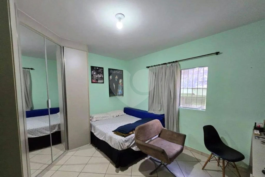 Sobrado à venda com 3 quartos em Vila Nova Cachoeirinha, São Paulo, SP