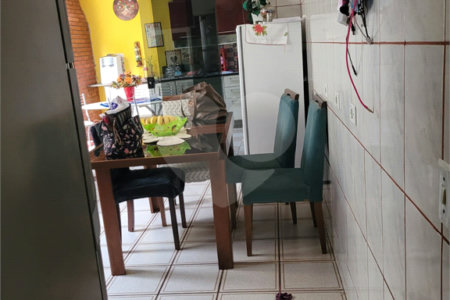 Casa à venda com 3 quartos, sendo 1 suíte, em Jardim das Nações, Salto, SP