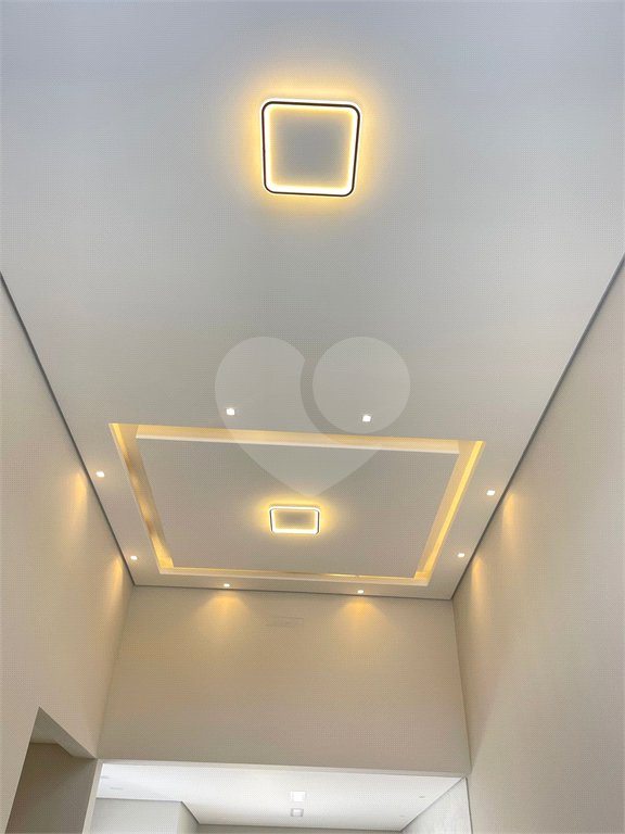 Casa à venda com 3 quartos, sendo 1 suíte, no condomínio Horto Florestal Iii, Sorocaba - SP