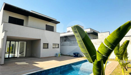 Casa à venda com 3 suítes no condomínio Buona Vitta I, Atibaia - SP
