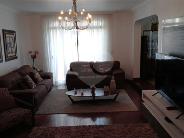 Apartamento à venda com 3 quartos, sendo 1 suíte,  em Santana, São Paulo, SP