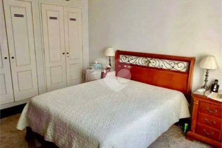 Apartamento à venda com 4 quartos, sendo 1 suíte,  em Copacabana, Rio de Janeiro, RJ