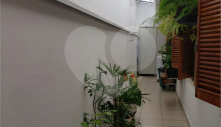 Casa à venda com 3 quartos, sendo 1 suíte,  em Jardim Ester, São Paulo, SP