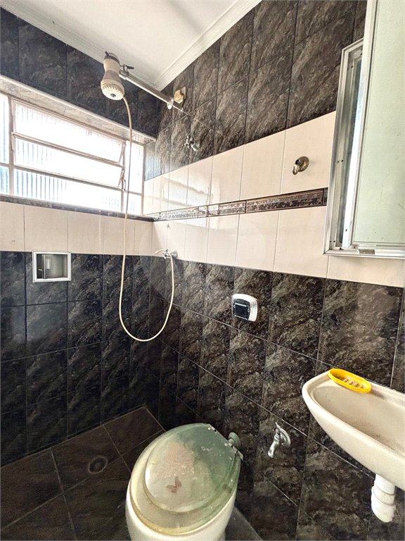 Sobrado à venda com 3 quartos, sendo 1 suíte, em Parada Inglesa, São Paulo, SP