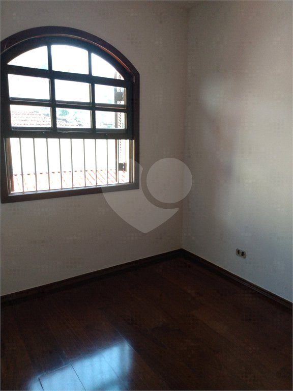 Sobrado à venda com 3 quartos, sendo 1 suíte, em Horto Florestal, São Paulo, SP