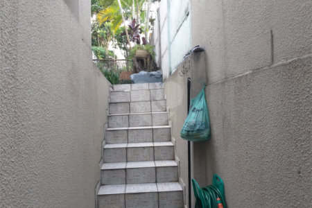 Sobrado à venda ou para alugar com 3 suítes em Santa Teresinha, São Paulo, SP