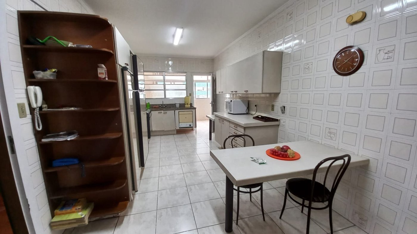 Cobertura com 4 dormitórios à venda, 380 m² por R$ 4.999.999,00 - Gonzaga - Santos/SP