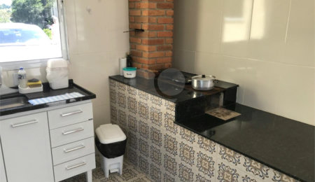 Sítio à venda com 3 quartos, sendo 1 suíte,  em Iara, Atibaia, SP