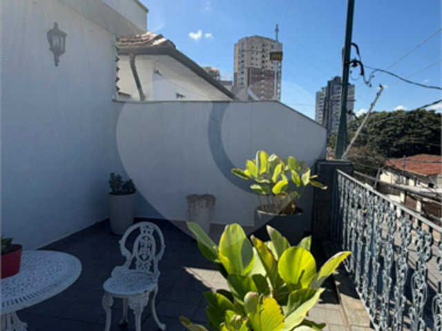 Sobrado à venda com 3 quartos, sendo 2 suítes,  em Santana, São Paulo, SP