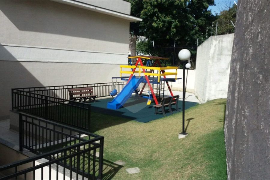 Casa à venda com 2 suítes no condomínio Residencial Taormina, São Paulo - SP