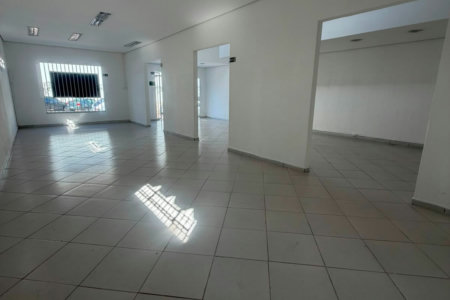 Salão Comercial para alugar no Centro, Vinhedo, SP